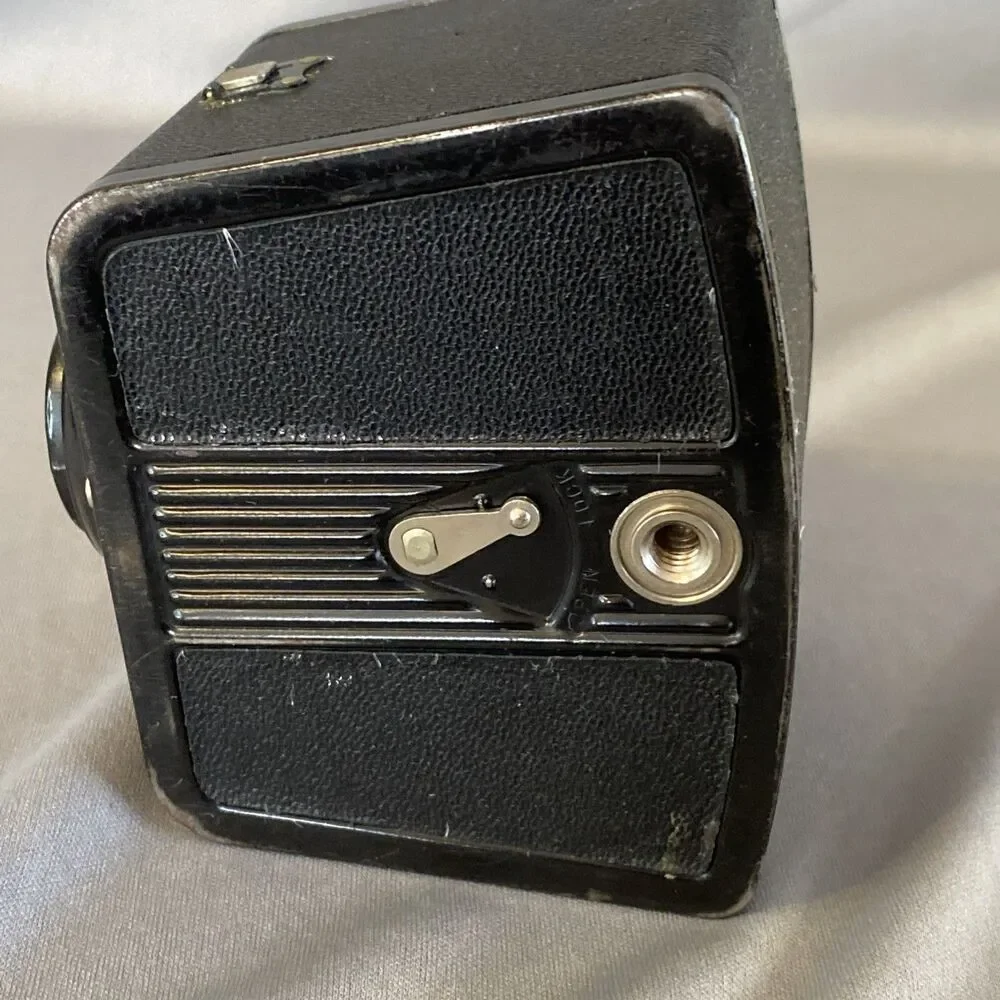 Vintage 1940's Brownie Flash Six-20 Camera Untested Retro Photography Display